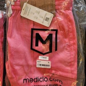 Mediclo "Sicily" Straight leg Scrub Pants - Rose Pink